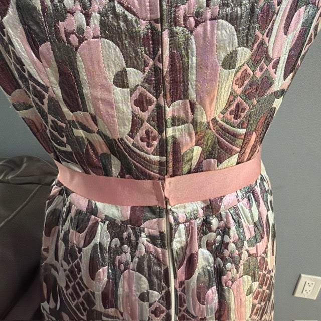 VTG Victor Costa Brocade Shift Dress M Pink Metallic Geometric Cocktail Mod 60s